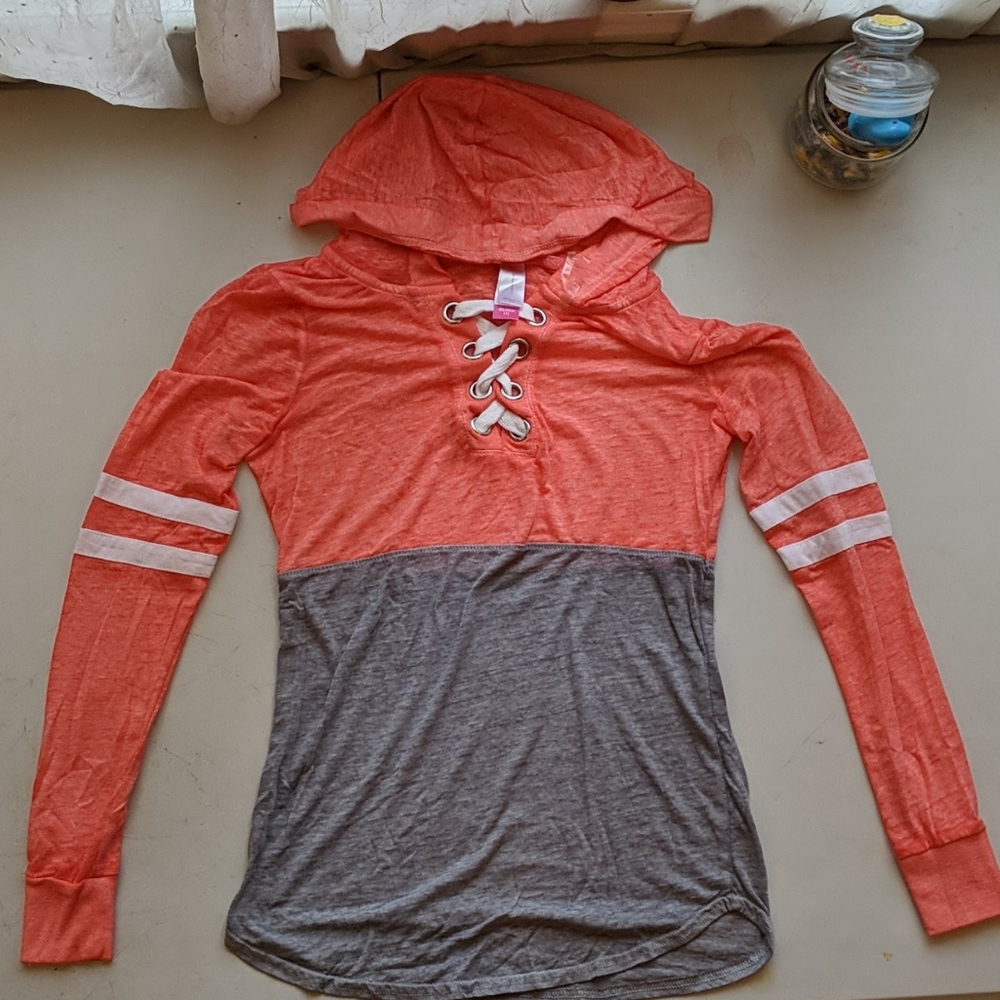 Women shirt